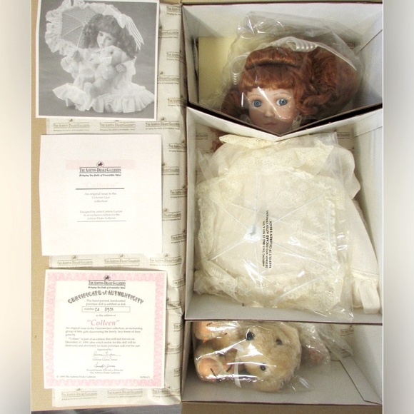 The Ashton-Drake Galleries Victorian Lace Collection Doll “Colleen” - Picture 3 of 14
